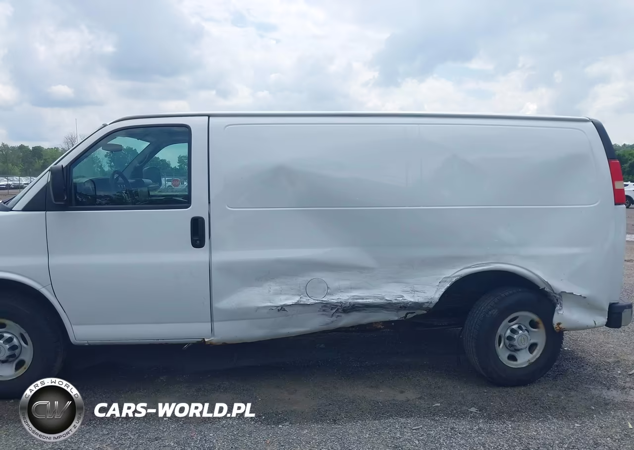 2013 Chevrolet Express 2500 Work Van VIN:1GCWGFCA0D1112701 - 14