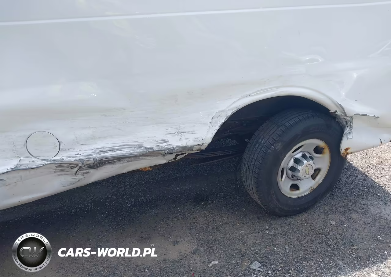 2013 Chevrolet Express 2500 Work Van VIN:1GCWGFCA0D1112701 - 6