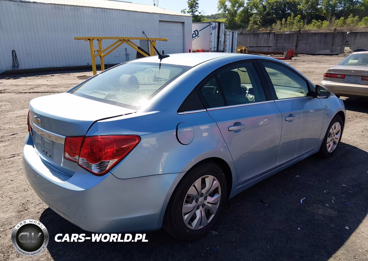 2012 Chevrolet Cruze Ls VIN:1G1PC5SH8C7174098 - 4