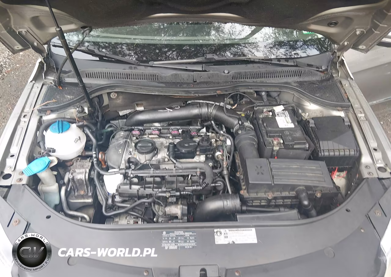 2010 Volkswagen Cc Sport VIN:WVWMP7AN7AE555757 - 10