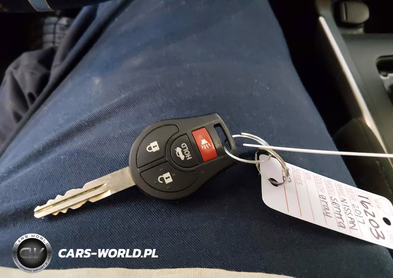 2017 Nissan Sentra S VIN:3N1AB7AP2HY386475 - 11
