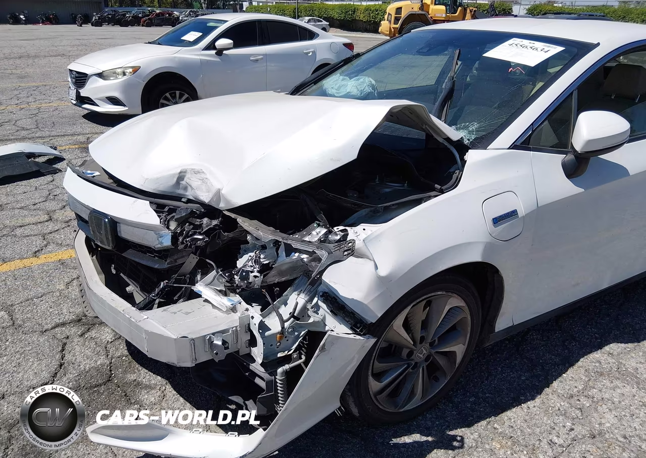 2018 Honda Clarity Plug-In Hybrid VIN:JHMZC5F11JC022406 - 13