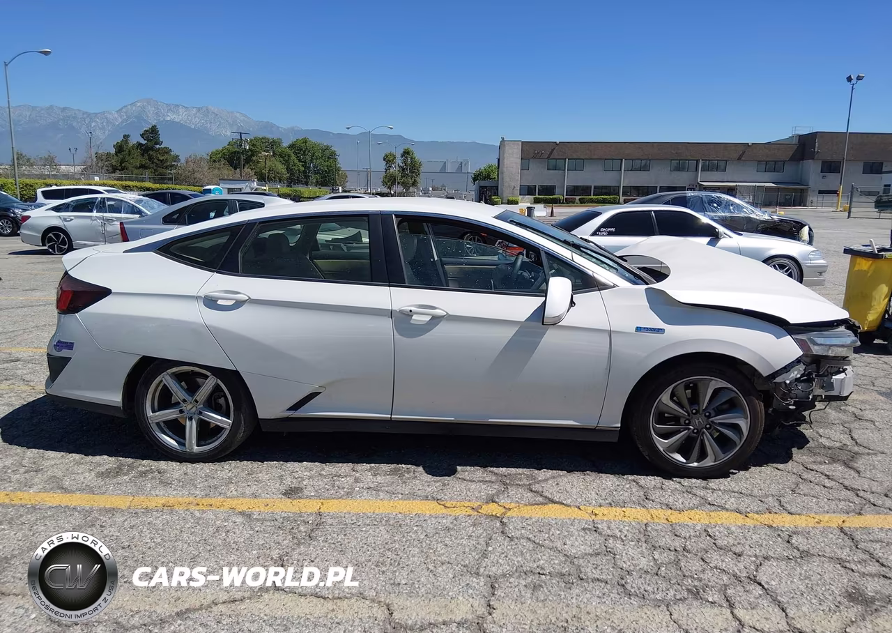 2018 Honda Clarity Plug-In Hybrid VIN:JHMZC5F11JC022406 - 15