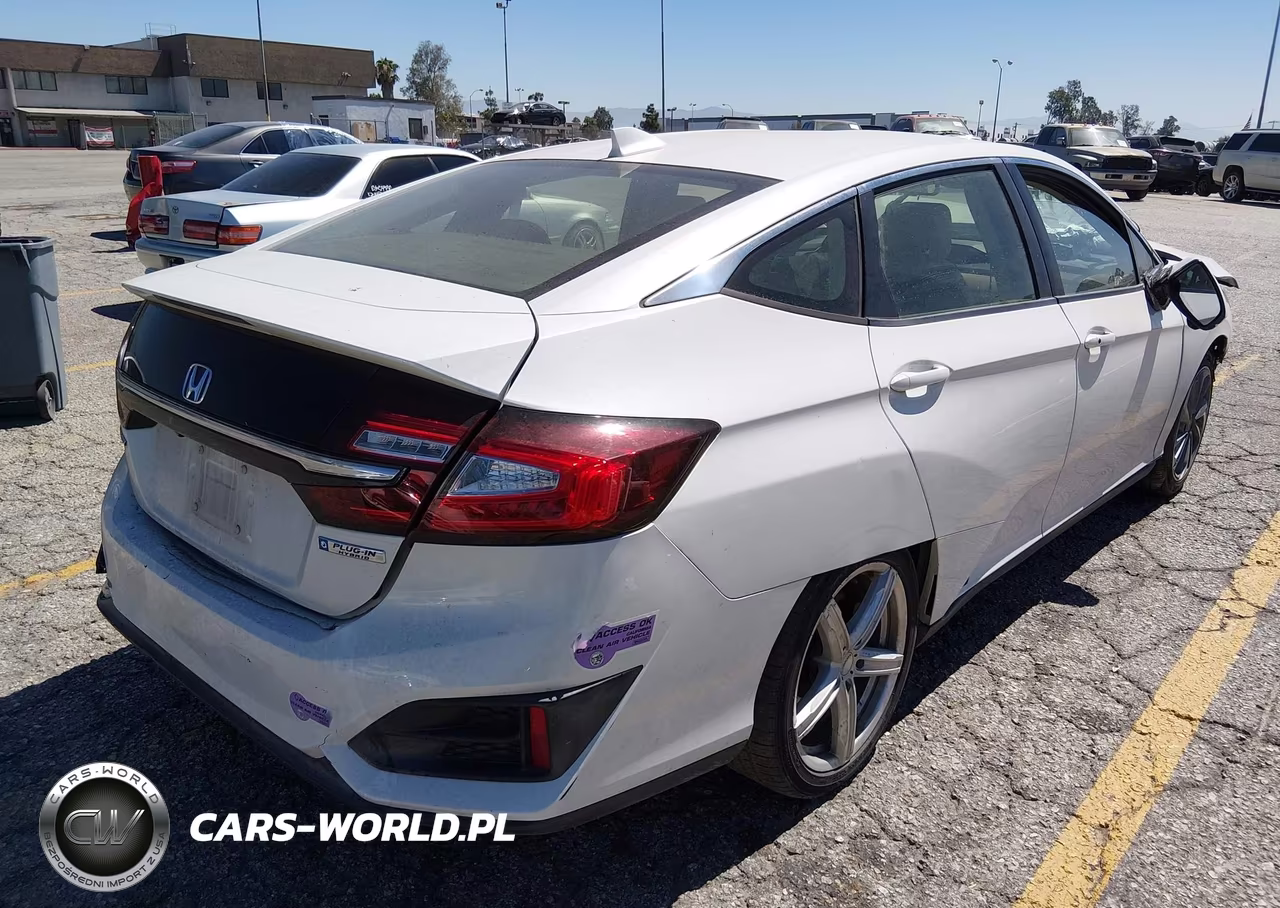 2018 Honda Clarity Plug-In Hybrid VIN:JHMZC5F11JC022406 - 4