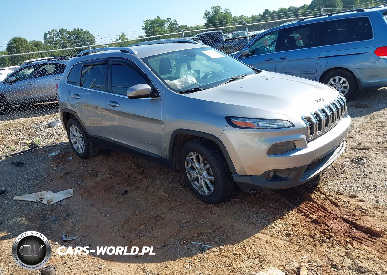 2016 Jeep Cherokee Latitude – zdjęcie 1 z 16