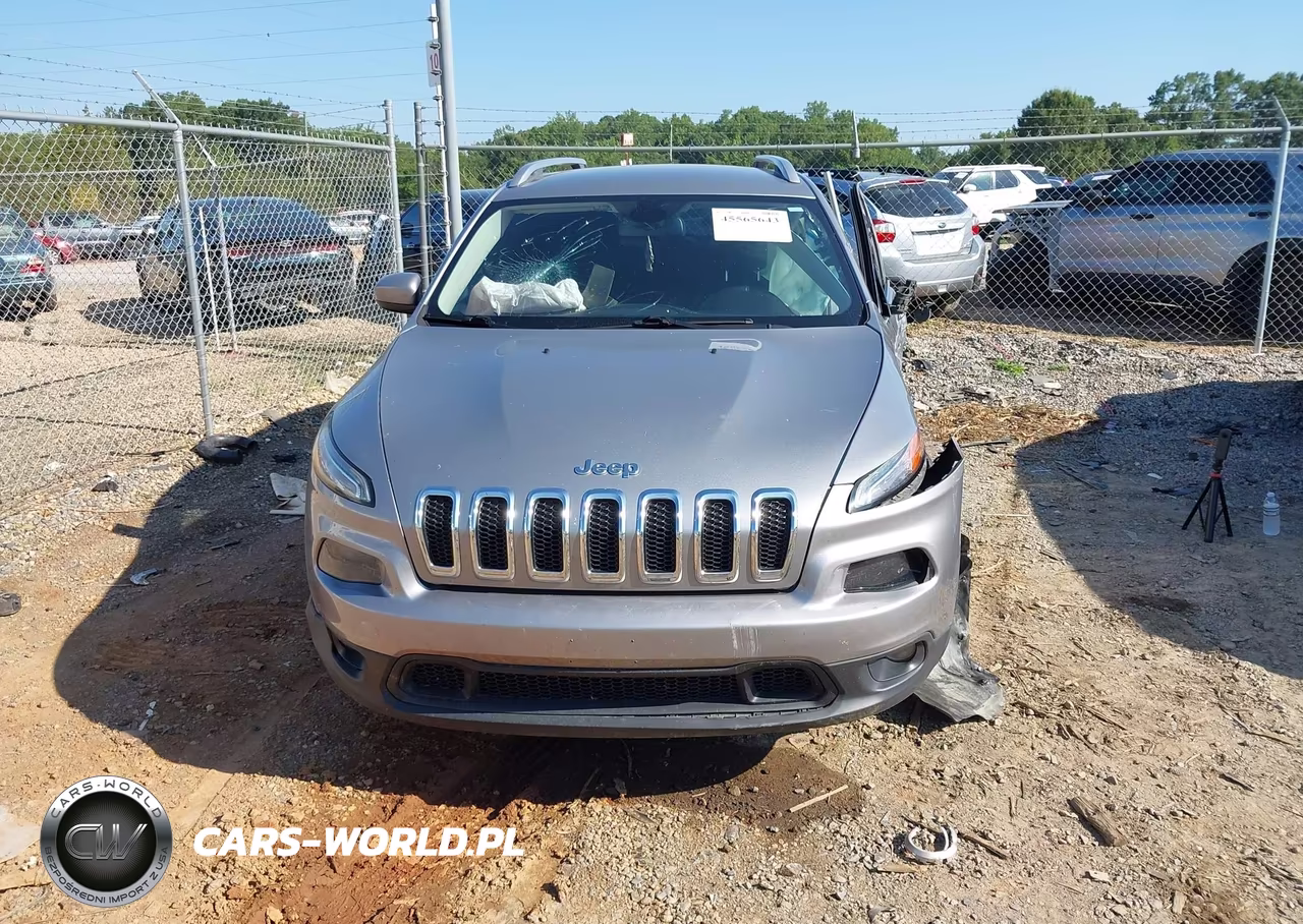 2016 Jeep Cherokee Latitude VIN:1C4PJLCB8GW288349 - 12