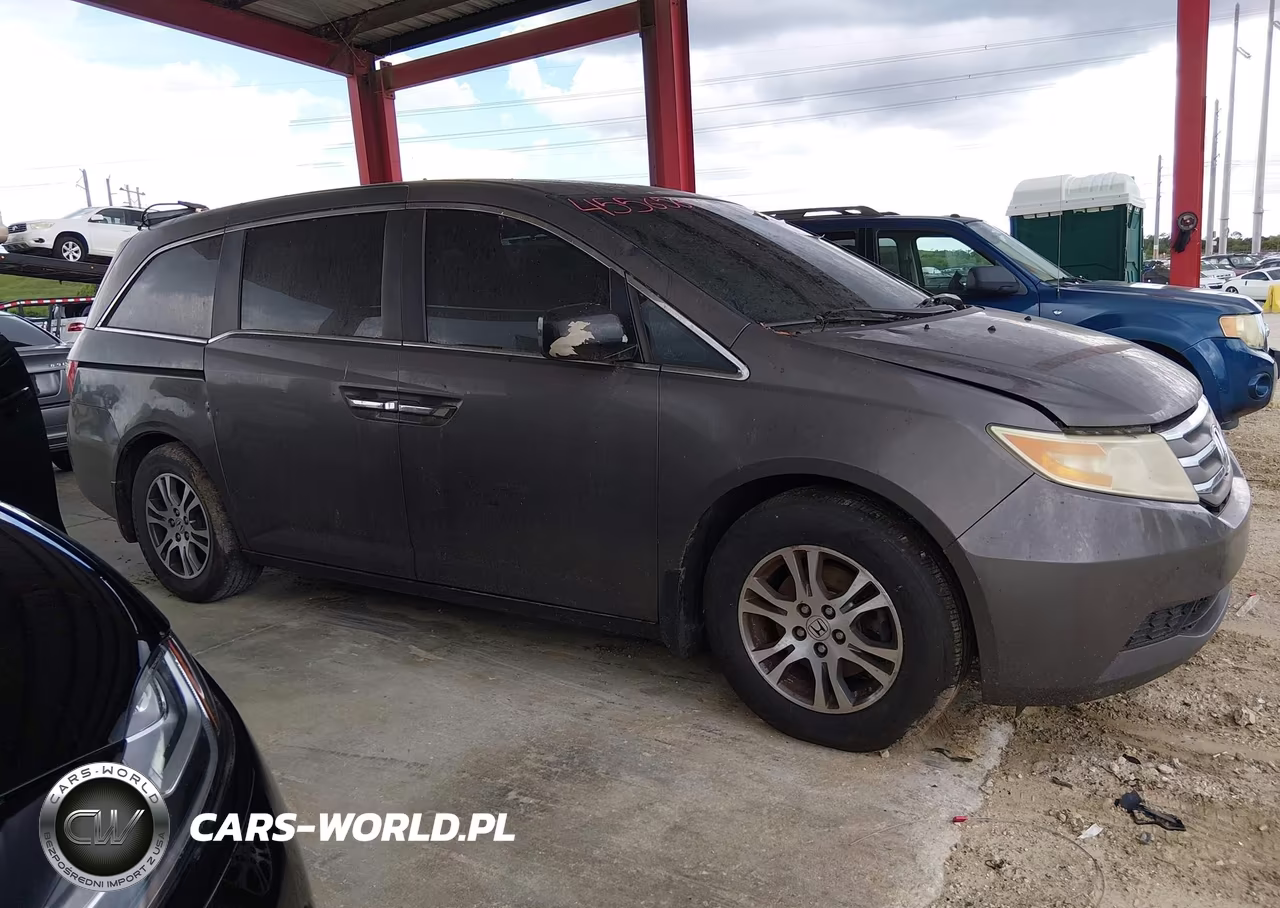 2011 Honda Odyssey Ex-L VIN:5FNRL5H6XBB099094 - 13