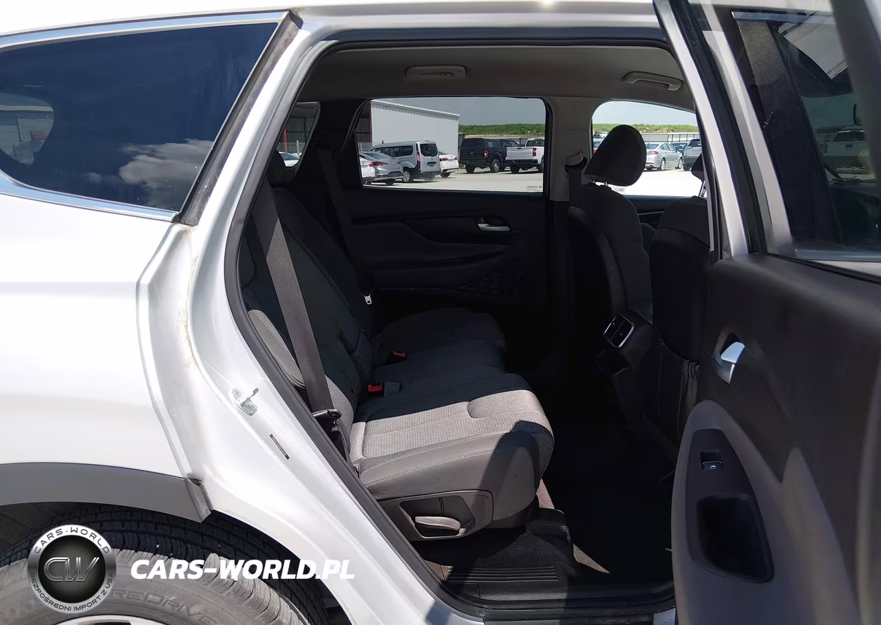 2019 Hyundai Santa Fe Se VIN:5NMS23AD5KH123236 - 8