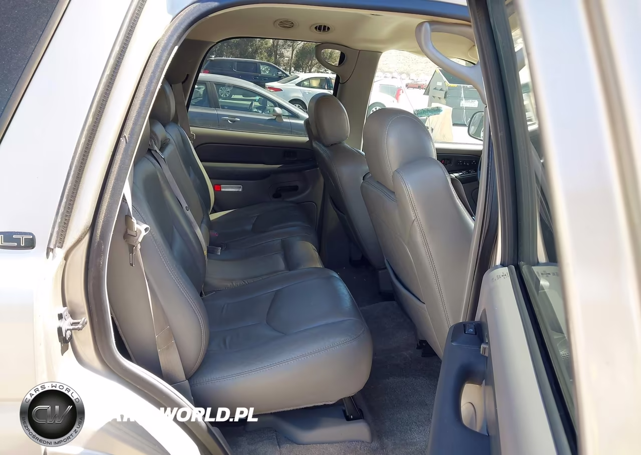 2003 Chevrolet Tahoe Lt VIN:1GNEC13T23R302972 - 8