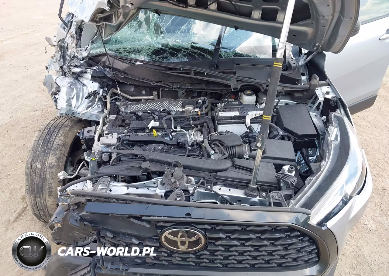 2023 Toyota Corolla Cross L VIN:7MUAAABG7PV055205 - 10