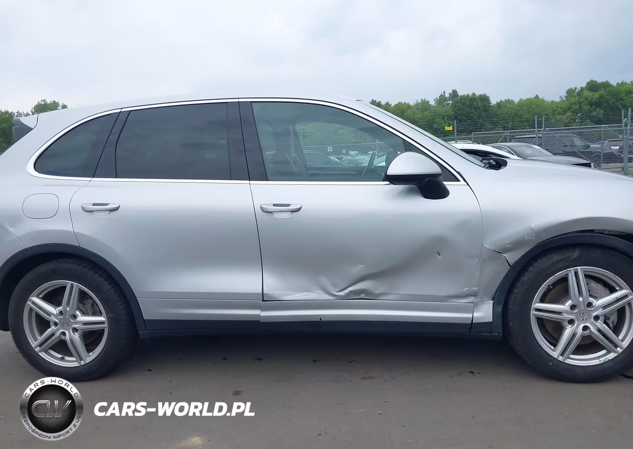 2012 Porsche Cayenne VIN:WP1AA2A2XCLA01381 - 13