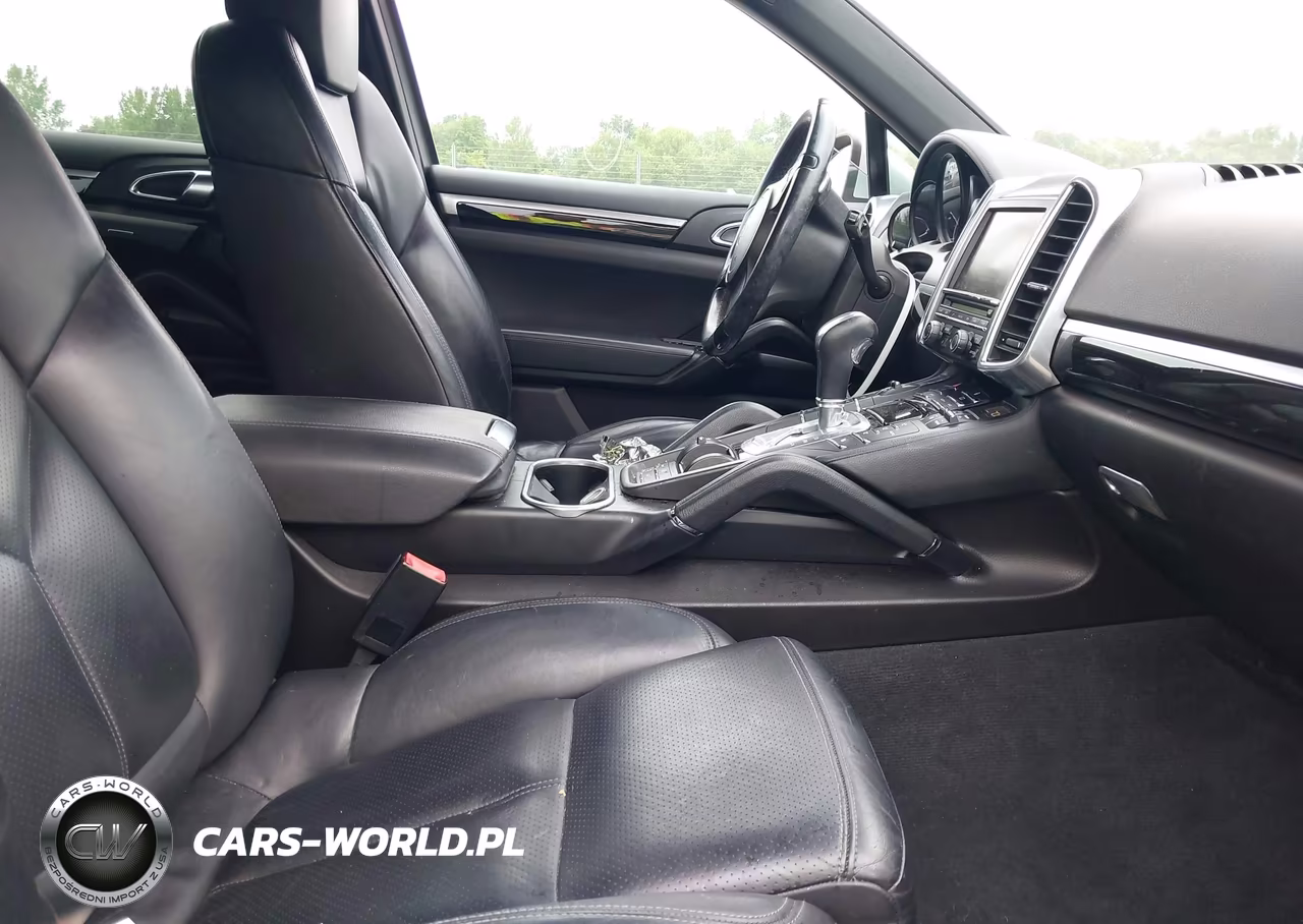 2012 Porsche Cayenne VIN:WP1AA2A2XCLA01381 - 5