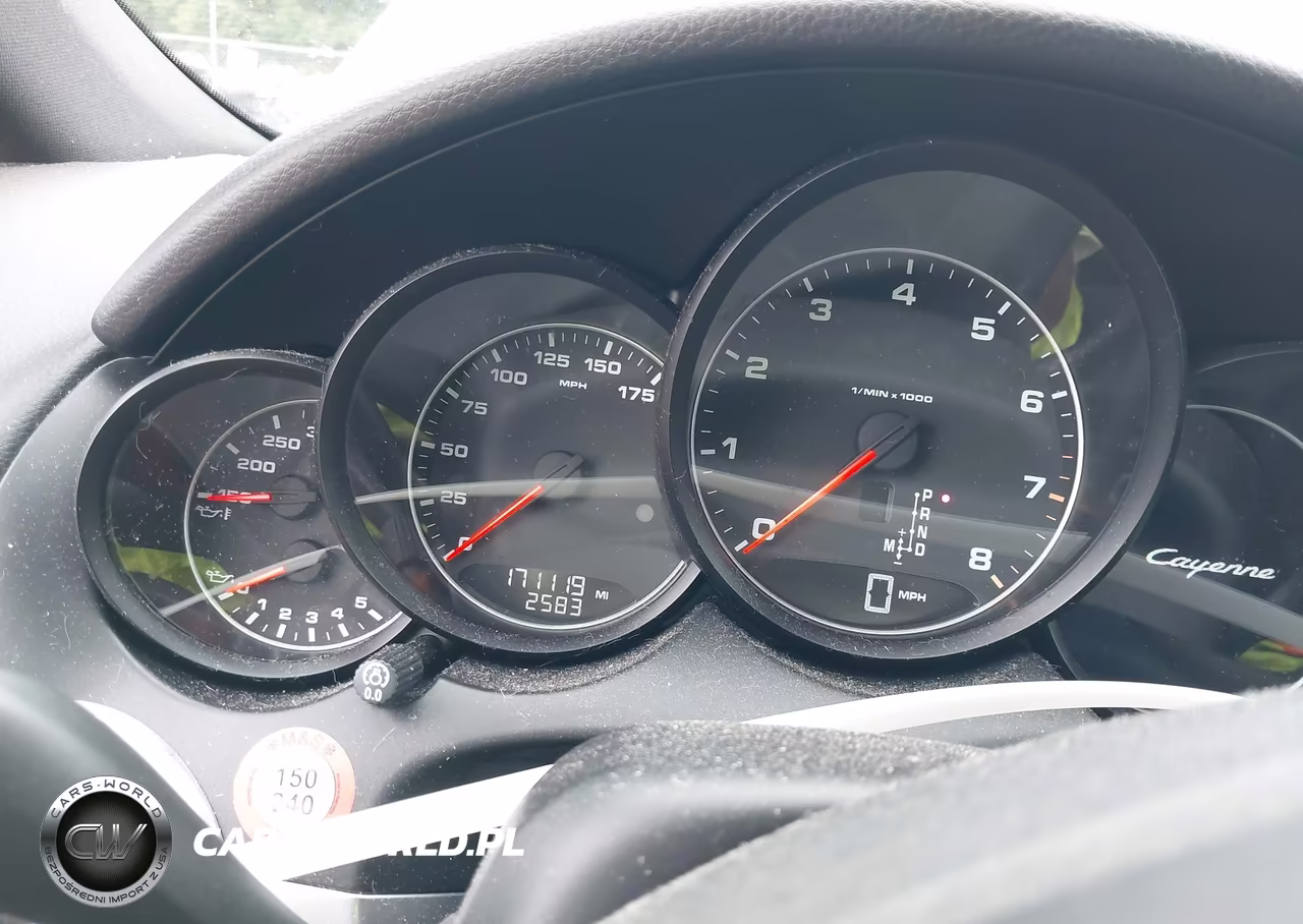 2012 Porsche Cayenne VIN:WP1AA2A2XCLA01381 - 7