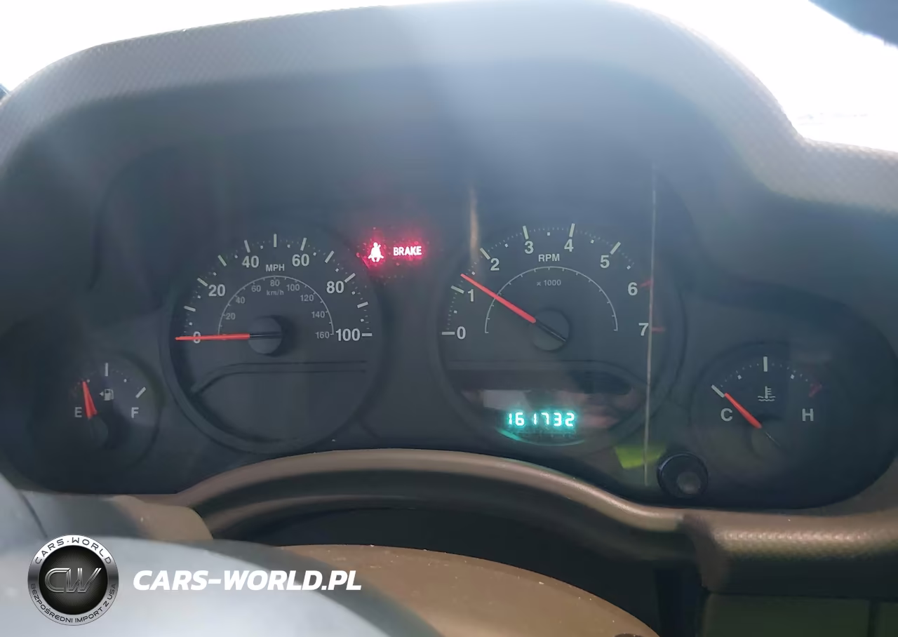 2007 Jeep Wrangler X VIN:1J8FA24117L171153 - 7