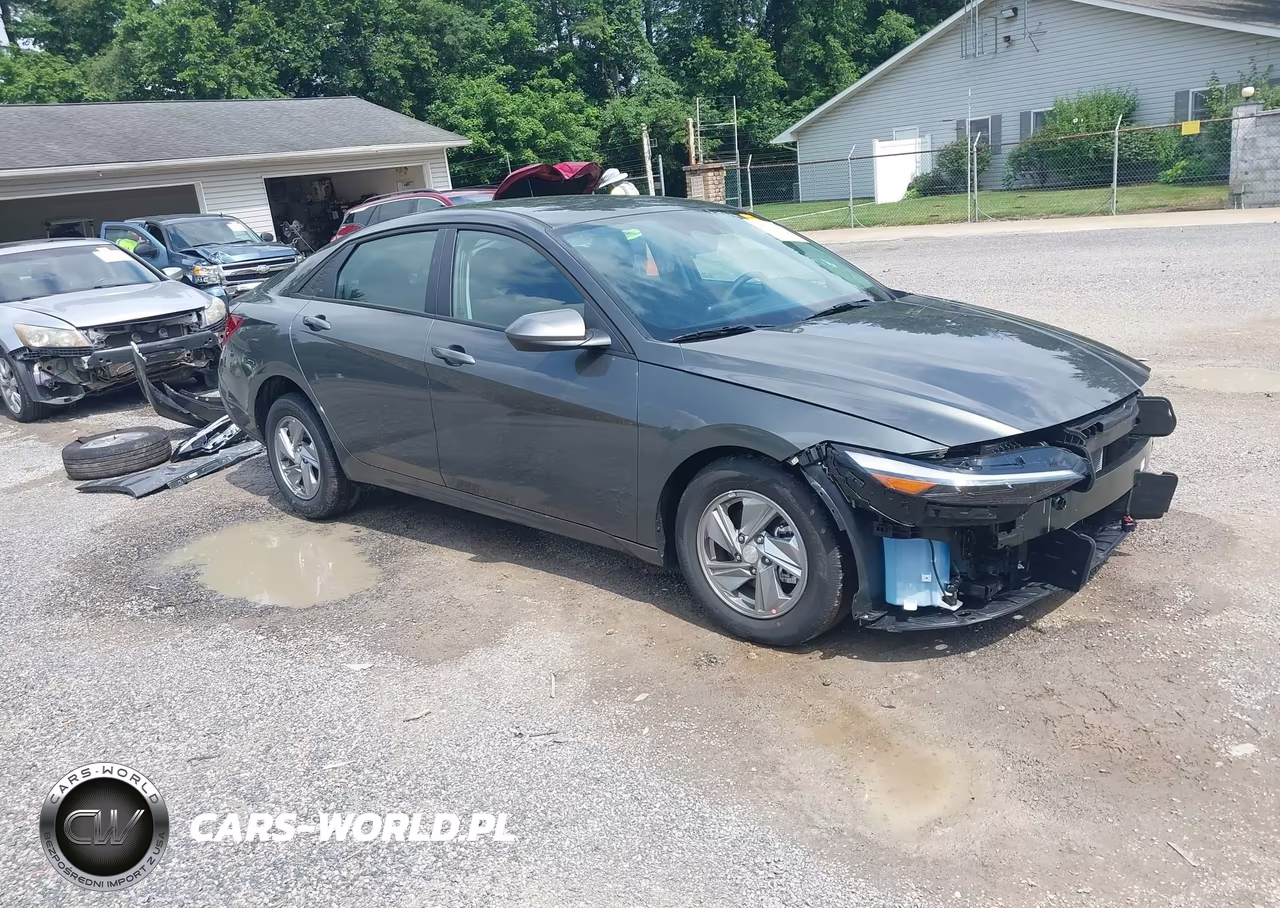 2026 Hyundai Elantra Se – zdjęcie 1 z 19