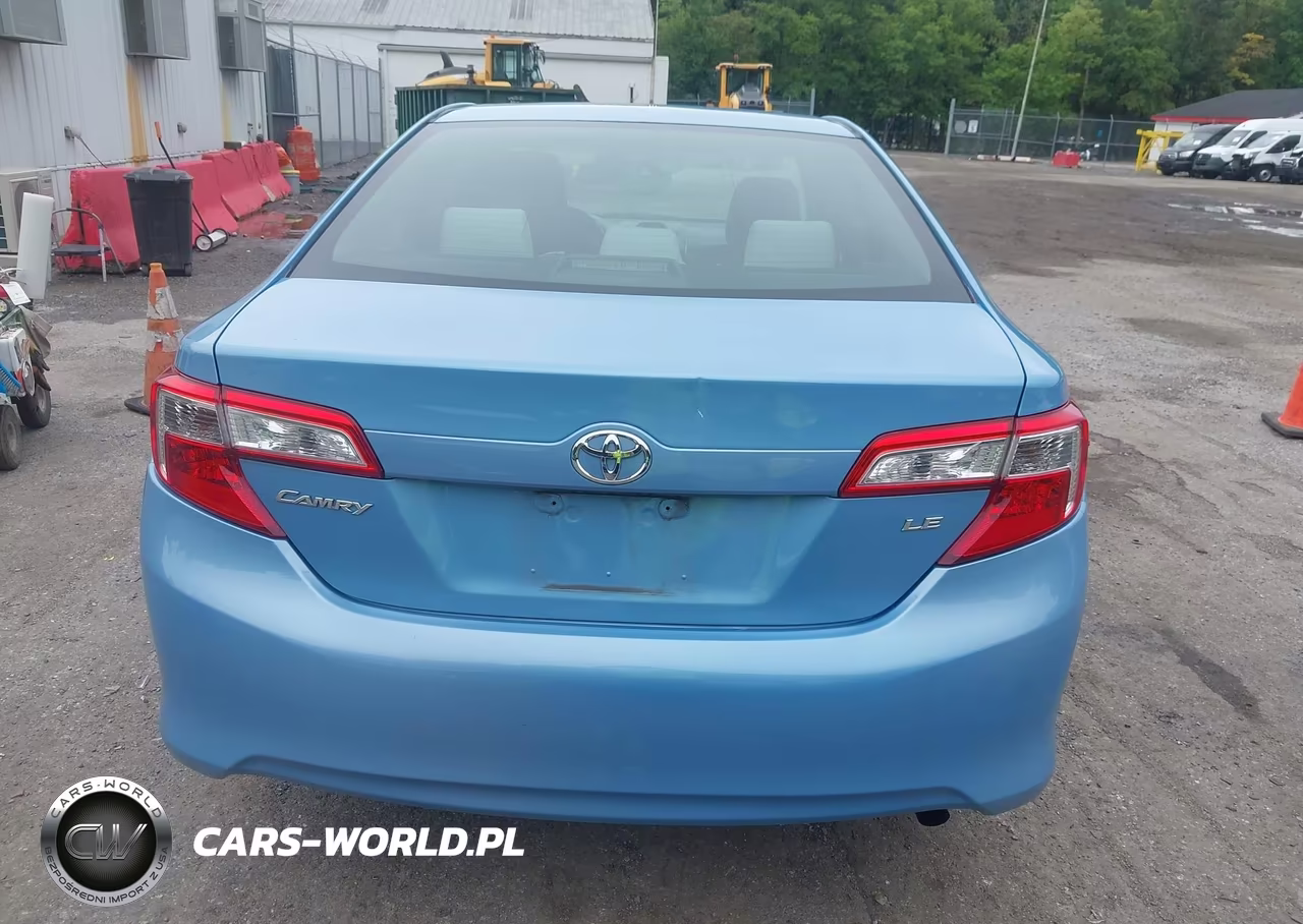 2013 Toyota Camry Le VIN:4T4BF1FK8DR327719 - 16