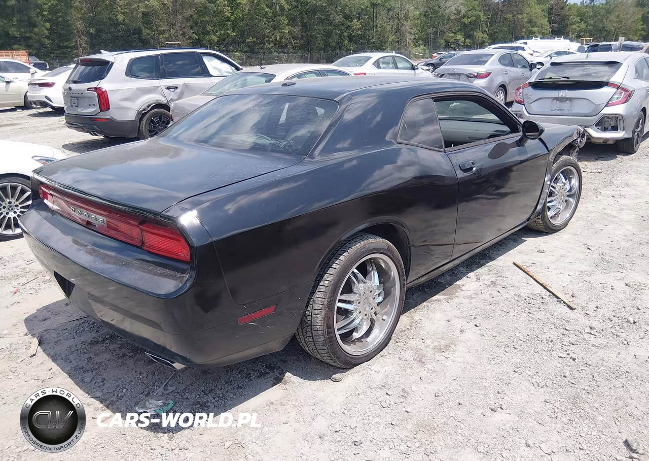 2012 Dodge Challenger Sxt VIN:2C3CDYAG1CH254672 - 4