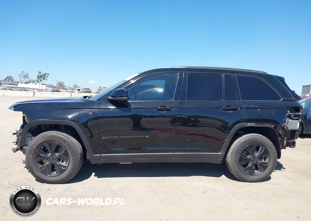 2024 Jeep Grand Cherokee 4Xe VIN:1C4RJYB64RC713595 - 15