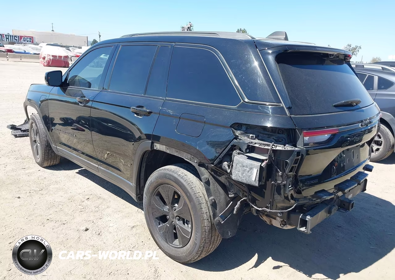 2024 Jeep Grand Cherokee 4Xe VIN:1C4RJYB64RC713595 - 3
