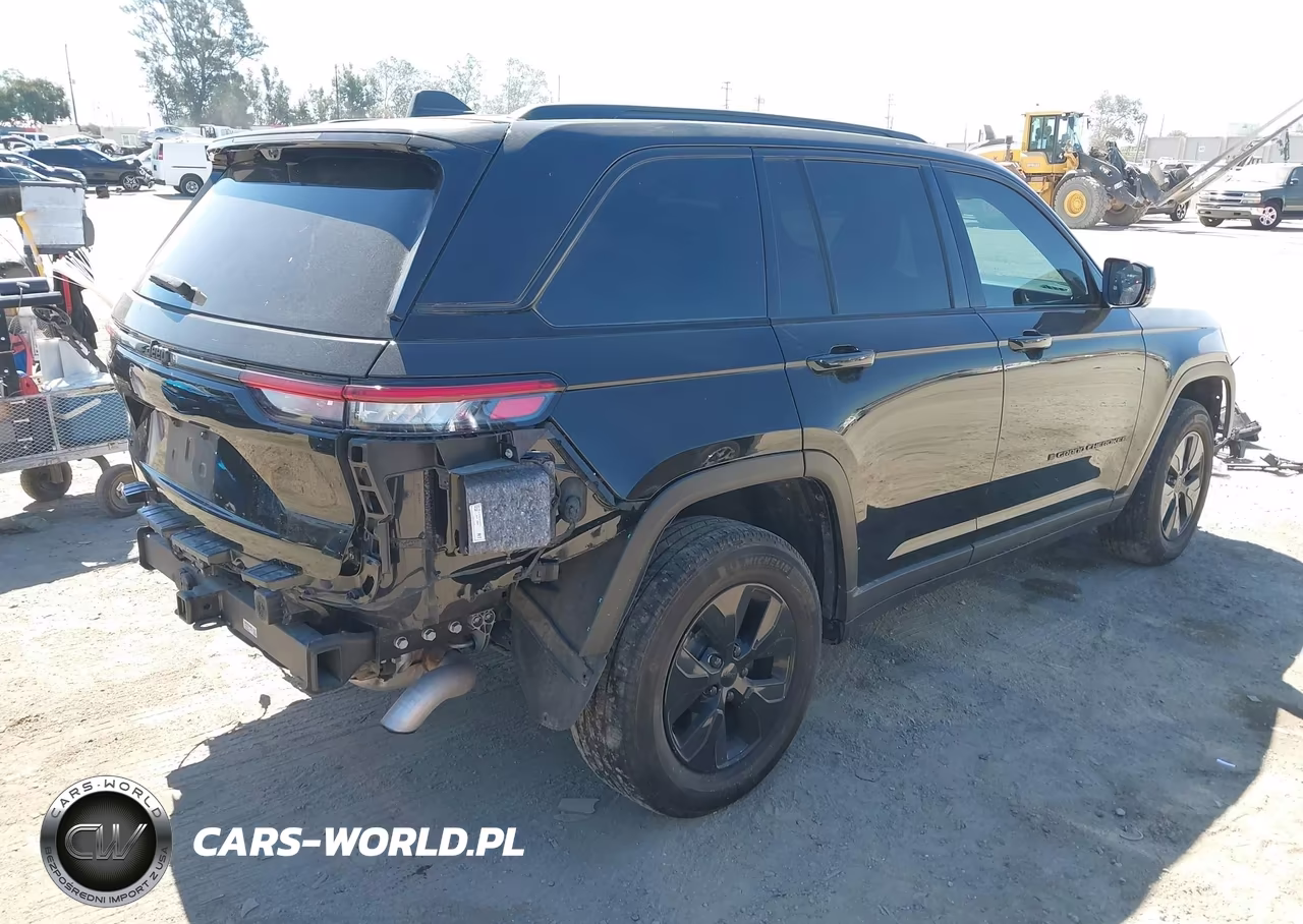 2024 Jeep Grand Cherokee 4Xe VIN:1C4RJYB64RC713595 - 4