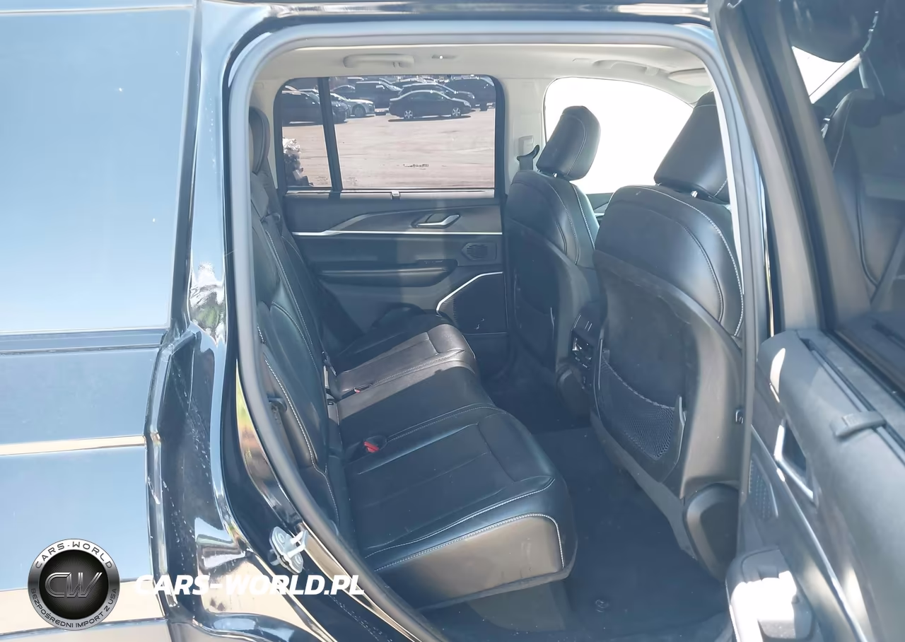 2024 Jeep Grand Cherokee 4Xe VIN:1C4RJYB64RC713595 - 8