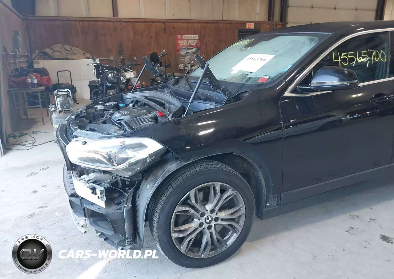 2018 BMW X2 xDrive28I VIN:WBXYJ5C38JEF71426 - 22