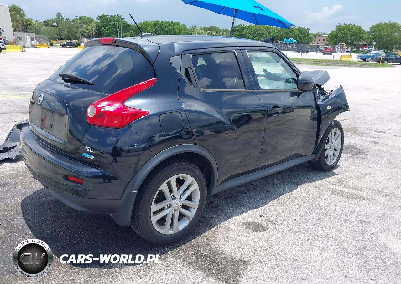 2014 Nissan Juke Sl VIN:JN8AF5MRXET355650 - 4