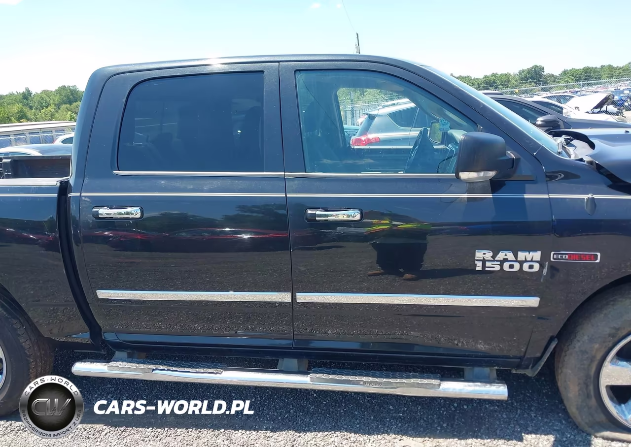 2015 Ram 1500 Big Horn VIN:1C6RR6LMXFS640347 - 13