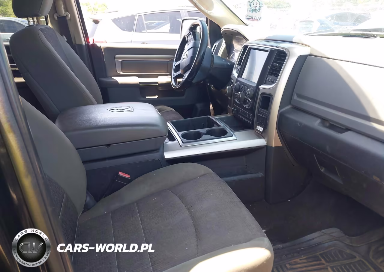 2015 Ram 1500 Big Horn VIN:1C6RR6LMXFS640347 - 5