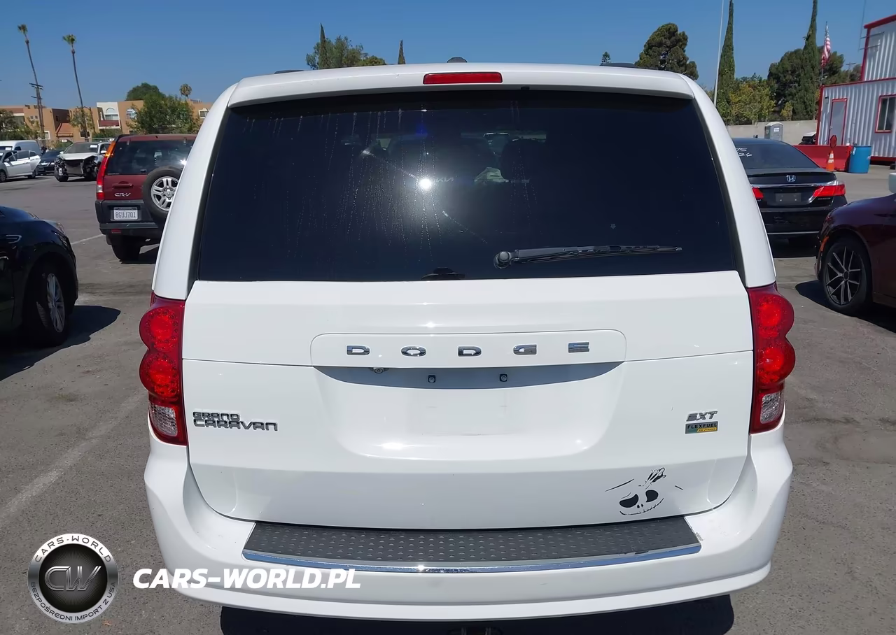 2019 Dodge Grand Caravan Sxt VIN:2C4RDGCG1KR758919 - 16