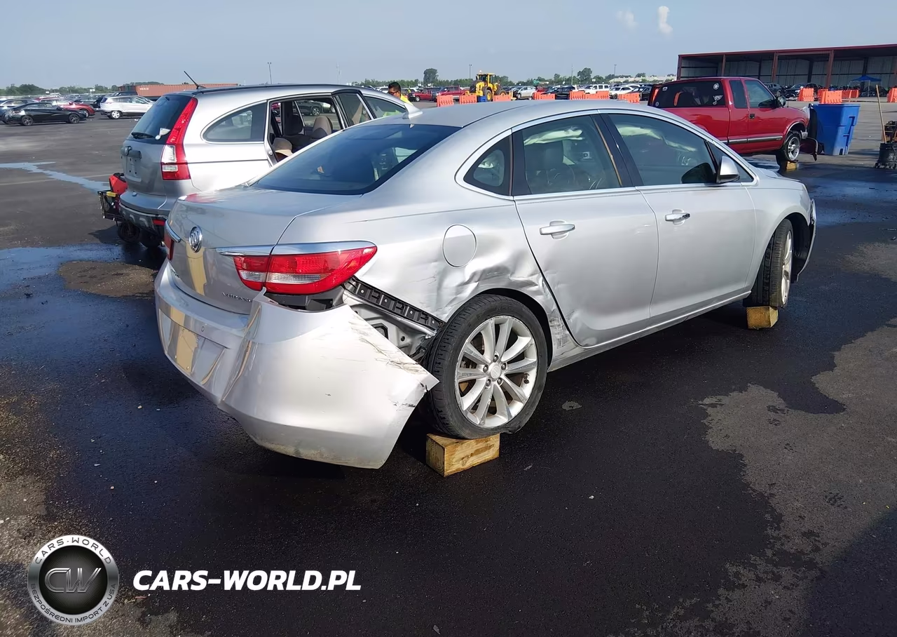 2012 Buick Verano Leather Group VIN:1G4PS5SK7C4121525 - 4