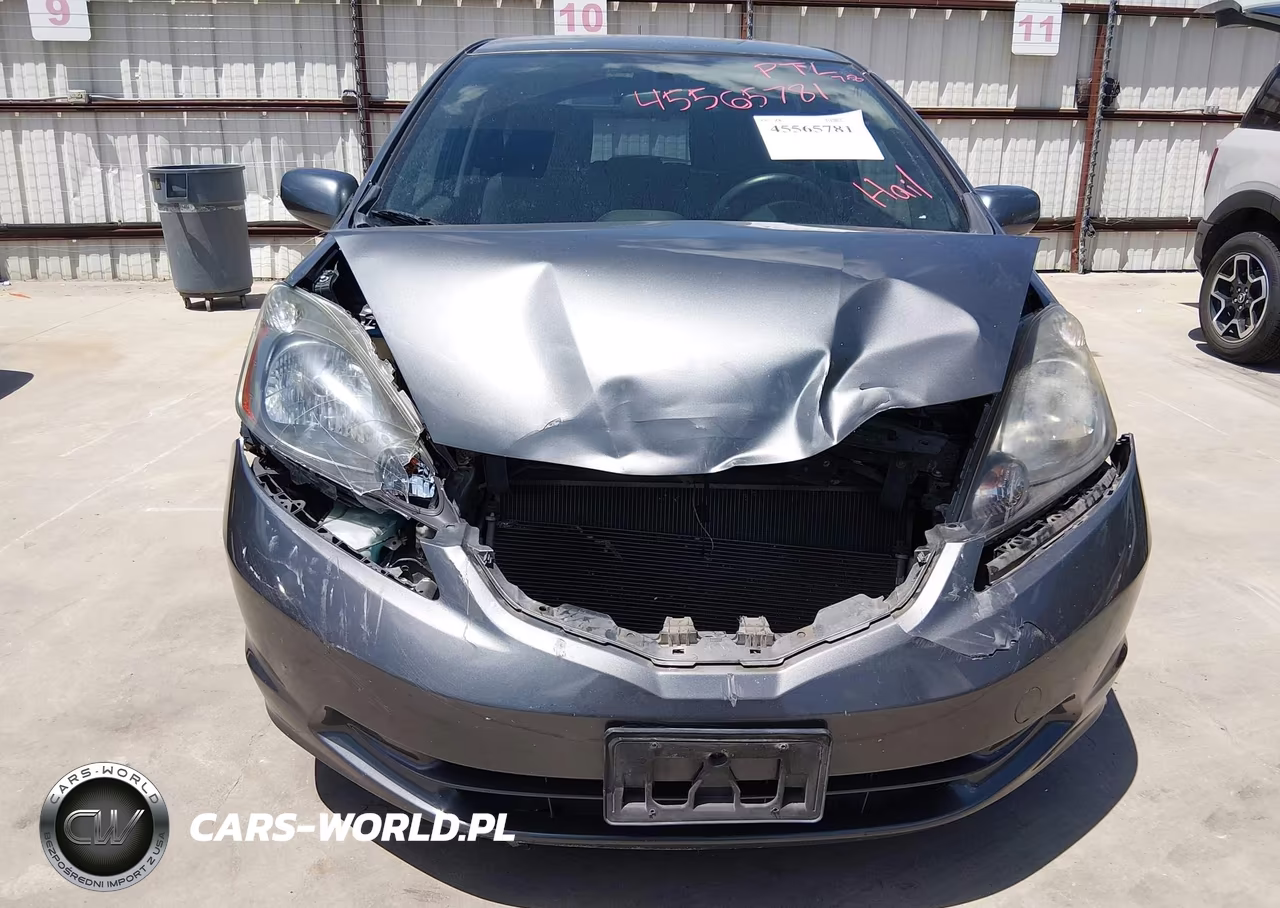 2013 Honda Fit VIN:JHMGE8H38DC056123 - 6