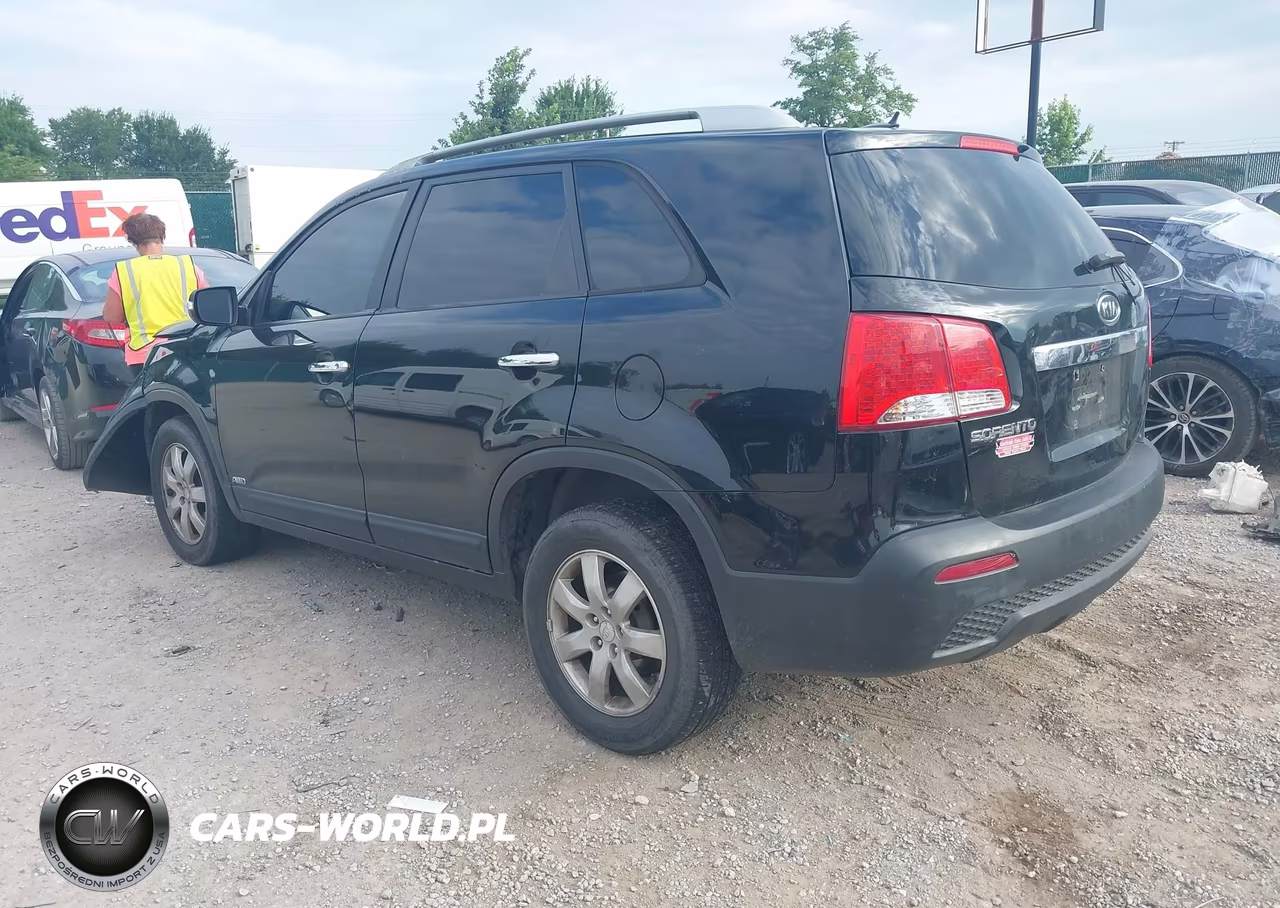 2011 Kia Sorento Lx V6 VIN:5XYKTDA2XBG148774 - 3