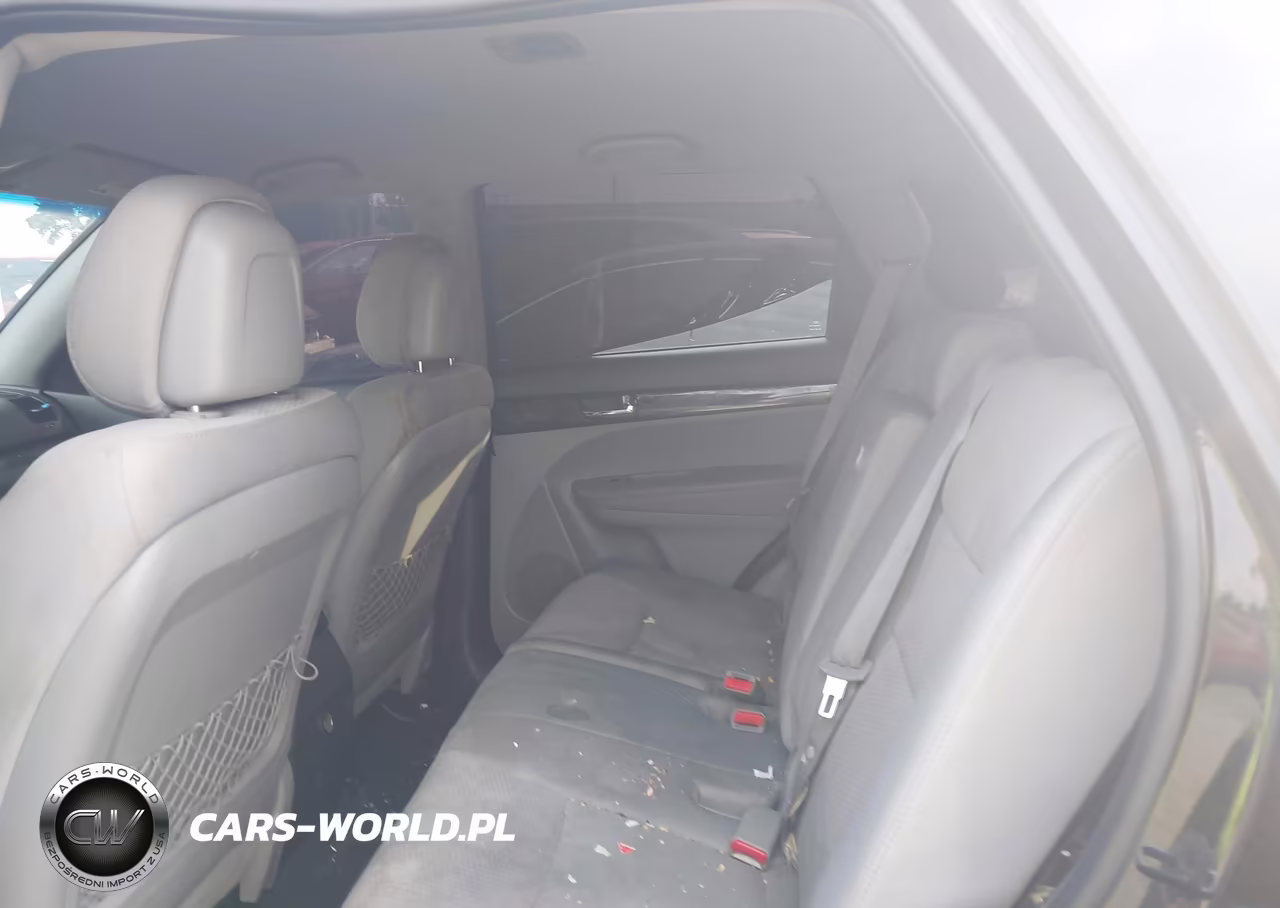 2011 Kia Sorento Lx V6 VIN:5XYKTDA2XBG148774 - 8