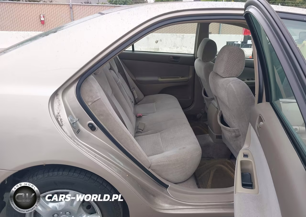 2004 Toyota Camry Le VIN:4T1BE32K34U345138 - 8