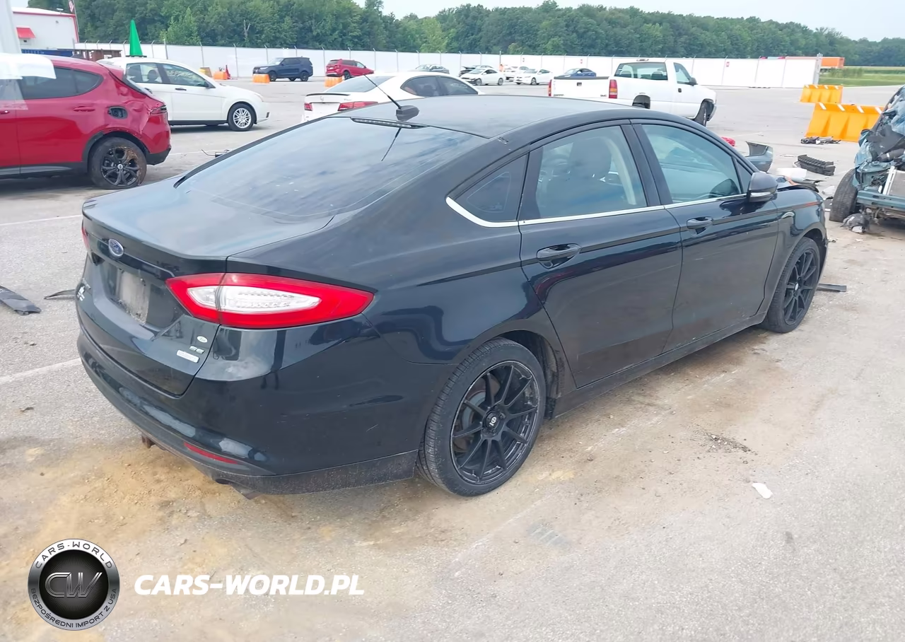 2015 Ford Fusion Se VIN:1FA6P0HD2F5104908 - 4