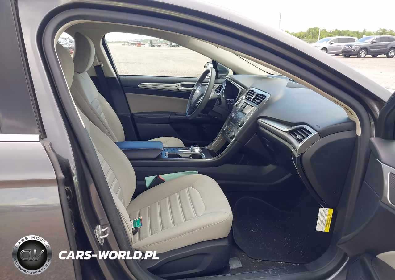 2018 Ford Fusion Hybrid S VIN:3FA6P0UU9JR282083 - 5