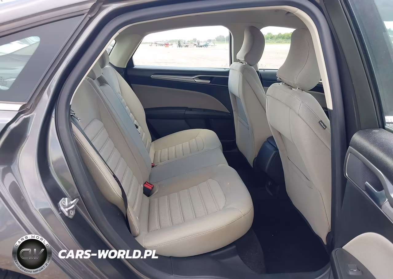 2018 Ford Fusion Hybrid S VIN:3FA6P0UU9JR282083 - 8