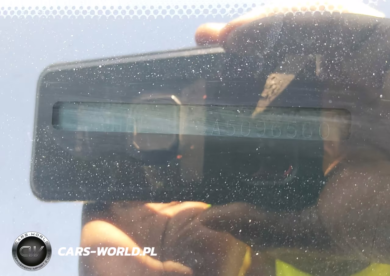 2010 Lexus Ls 460 VIN:JTHBL5EF3A5096560 - 9