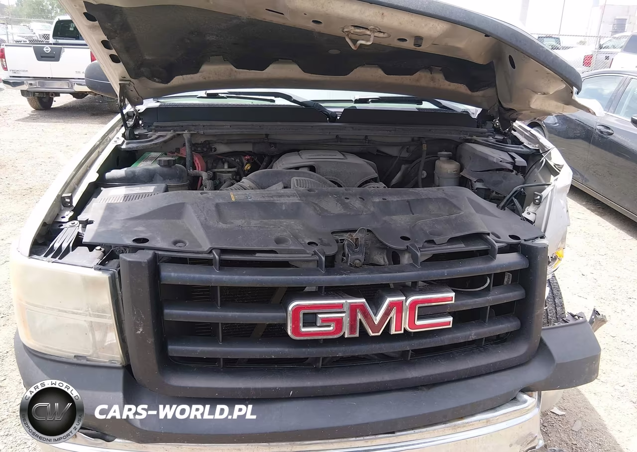 2007 GMC Sierra 1500 Work Truck VIN:1GTEC14C57Z588717 - 10