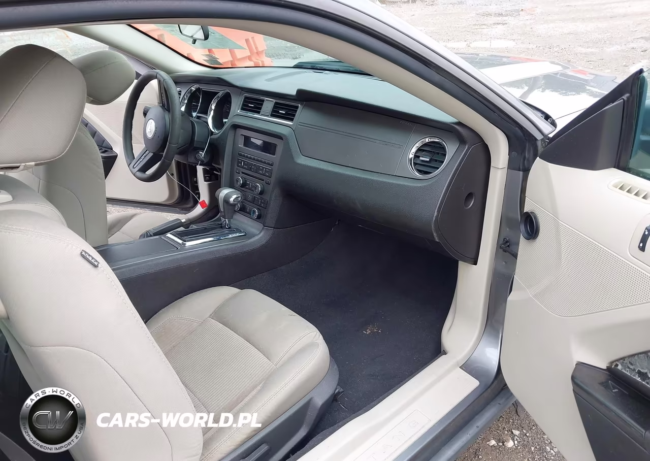 2010 Ford Mustang V6-V6 Premium VIN:1ZVBP8AN3A5129039 - 5
