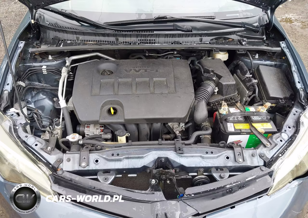 2018 Toyota Corolla Le VIN:2T1BURHE1JC087335 - 10
