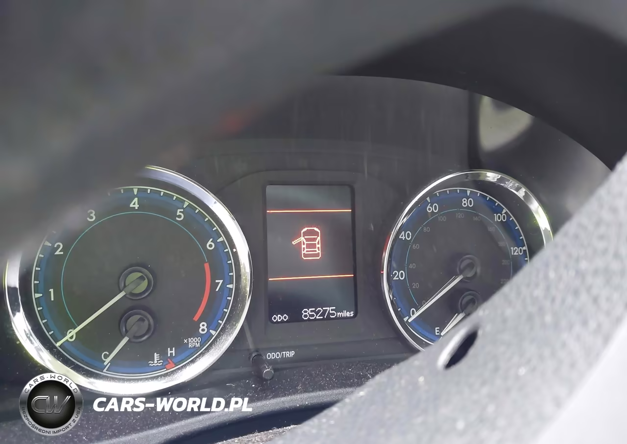 2018 Toyota Corolla Le VIN:2T1BURHE1JC087335 - 7