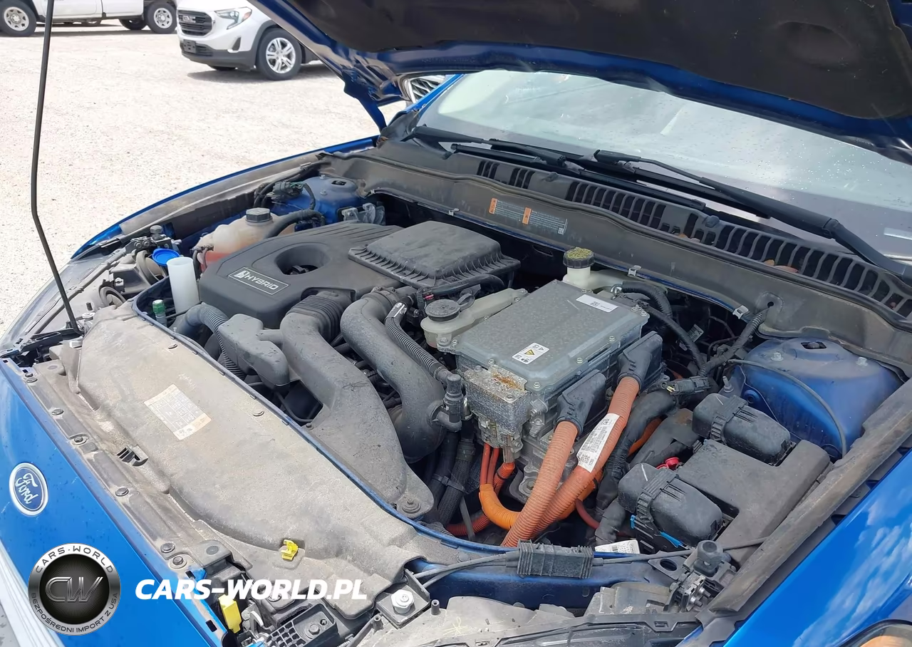 2018 Ford Fusion Hybrid S VIN:3FA6P0UU8JR100552 - 10