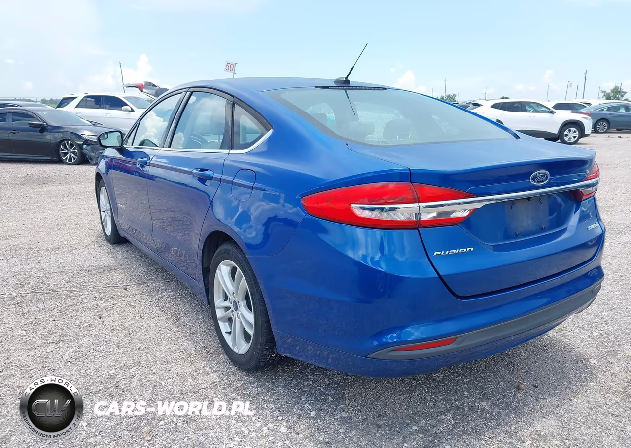2018 Ford Fusion Hybrid S VIN:3FA6P0UU8JR100552 - 3