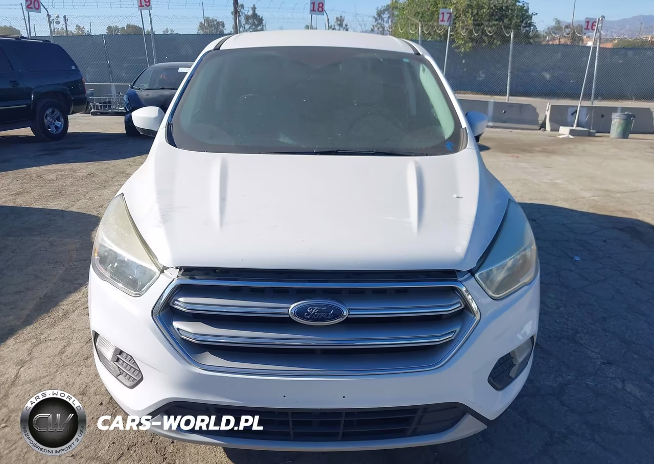 2017 Ford Escape Se VIN:1FMCU9GDXHUD45471 - 12