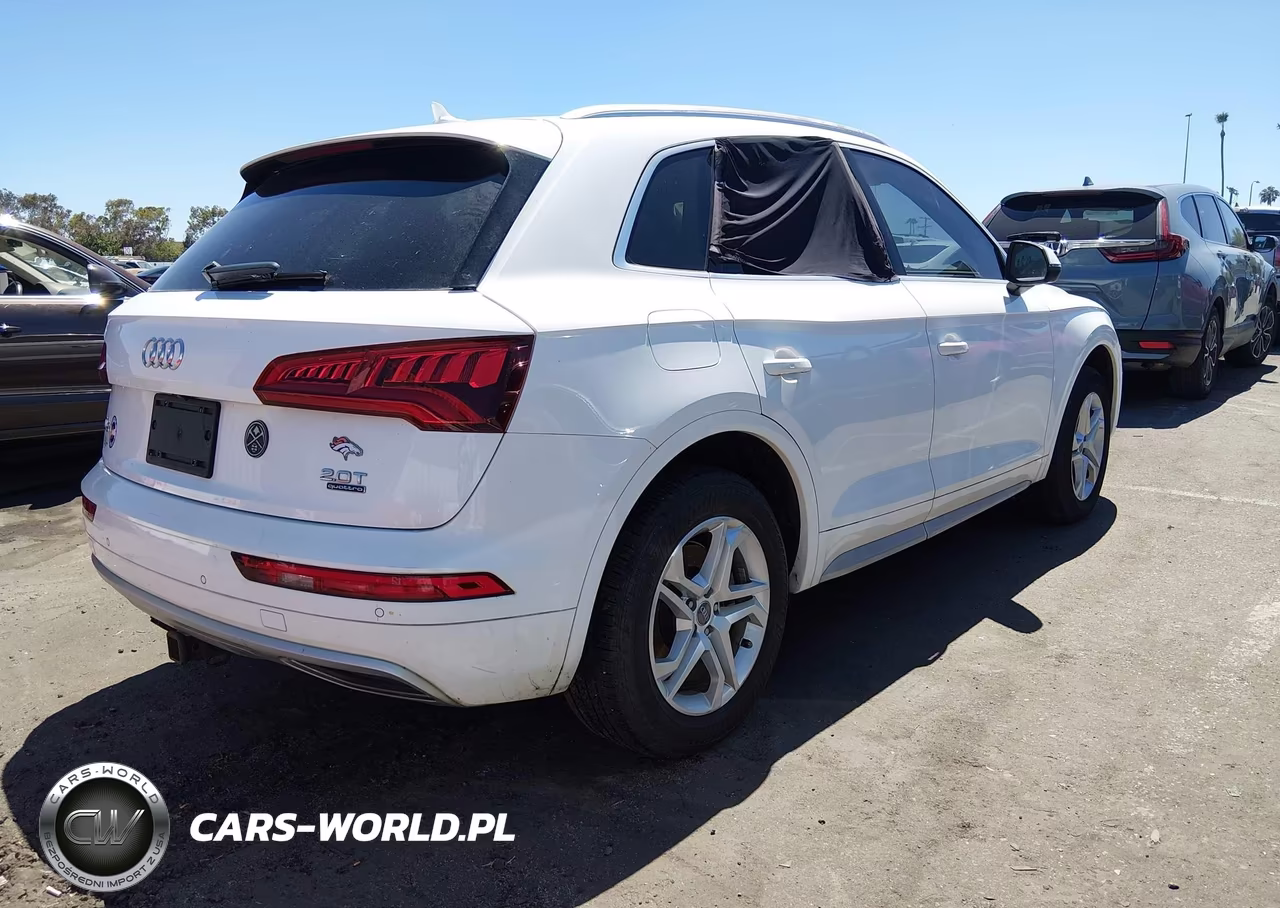 2018 Audi Q5 2.0T Premium-2.0T Tech Premium VIN:WA1BNAFY1J2184944 - 4