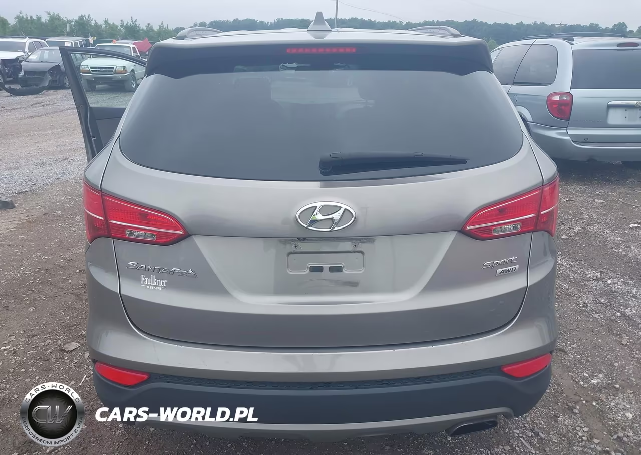 2015 Hyundai Santa Fe Sport 2.4L VIN:5XYZUDLB1FG290946 - 16