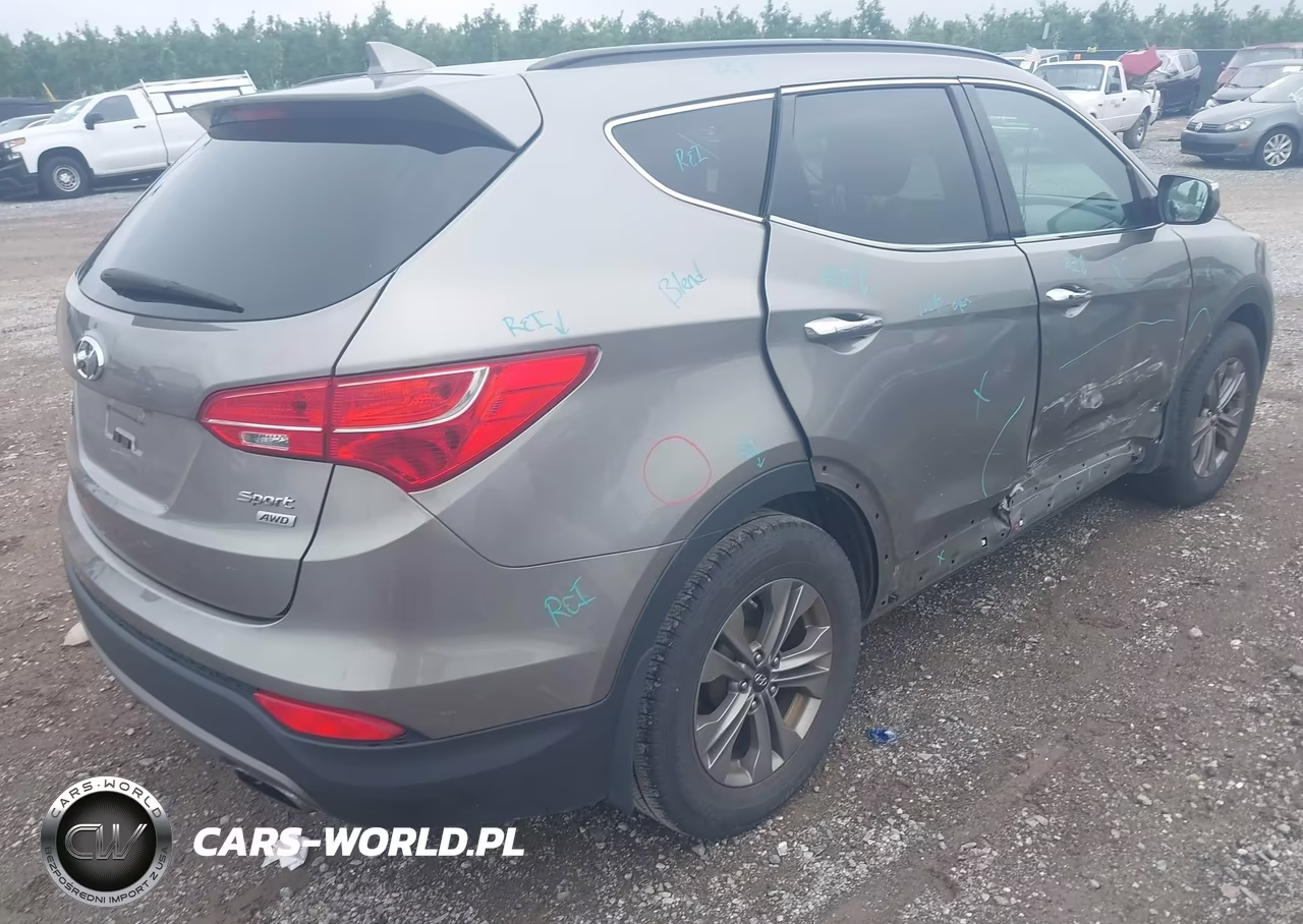 2015 Hyundai Santa Fe Sport 2.4L VIN:5XYZUDLB1FG290946 - 4