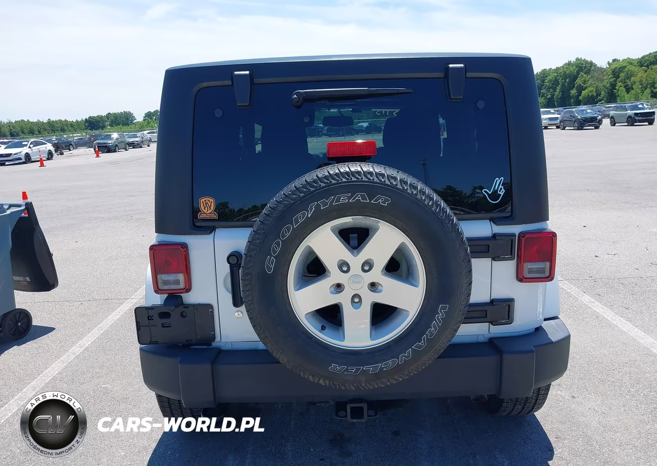 2014 Jeep Wrangler Sport VIN:1C4AJWAG7EL113868 - 17